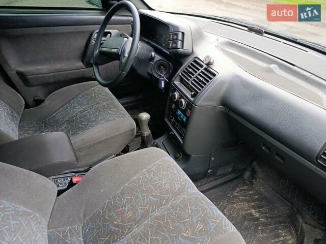 Синий ВАЗ 2110, объемом двигателя 1.5 л и пробегом 193 тыс. км за 1750 $, фото 12 на Automoto.ua