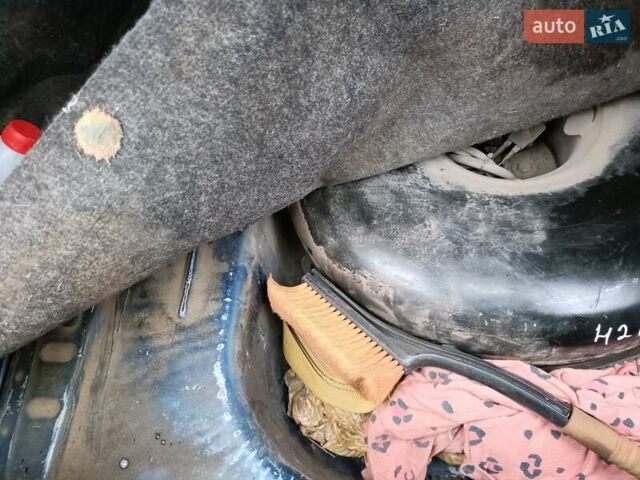 Синій ВАЗ 2110, об'ємом двигуна 1.6 л та пробігом 230 тис. км за 2400 $, фото 12 на Automoto.ua