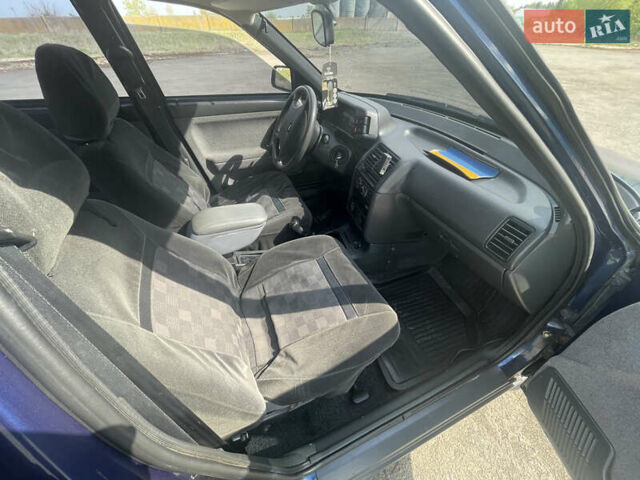 Синий ВАЗ 2110, объемом двигателя 1.6 л и пробегом 171 тыс. км за 2777 $, фото 3 на Automoto.ua