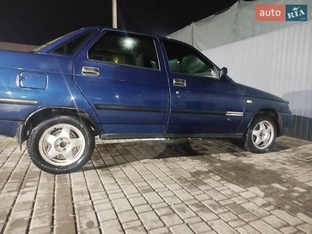 Синій ВАЗ 2110, об'ємом двигуна 1.6 л та пробігом 223 тис. км за 1800 $, фото 4 на Automoto.ua