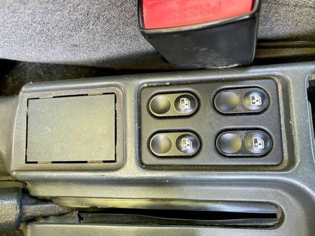 Синій ВАЗ 2110, об'ємом двигуна 1.6 л та пробігом 218 тис. км за 1250 $, фото 16 на Automoto.ua