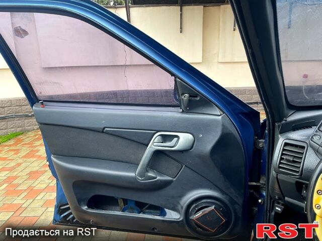 Синій ВАЗ 2110, об'ємом двигуна 1.6 л та пробігом 170 тис. км за 1600 $, фото 8 на Automoto.ua