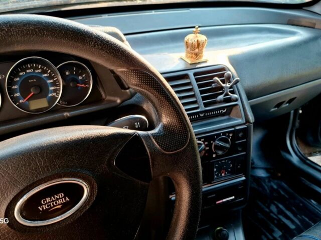 Синий ВАЗ 2110, объемом двигателя 1.6 л и пробегом 150 тыс. км за 1299 $, фото 4 на Automoto.ua