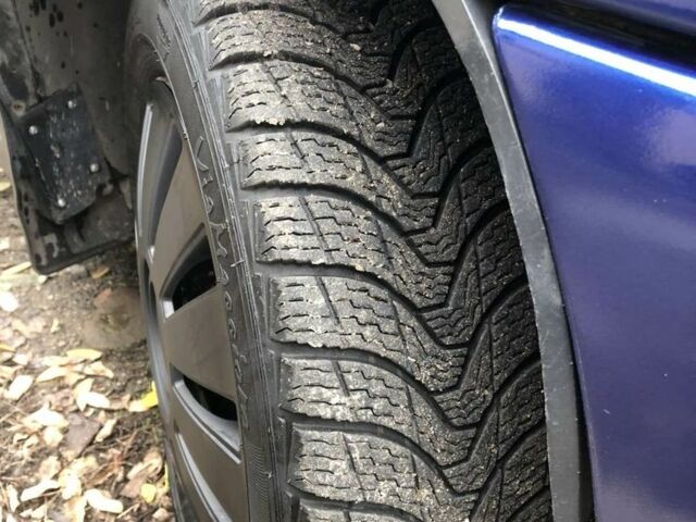 Синій ВАЗ 2110, об'ємом двигуна 1.6 л та пробігом 218 тис. км за 1250 $, фото 17 на Automoto.ua