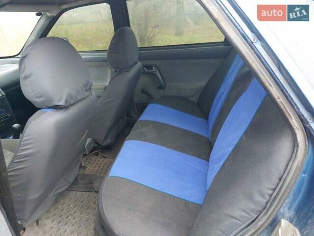 Синий ВАЗ 2110, объемом двигателя 1.6 л и пробегом 199 тыс. км за 950 $, фото 11 на Automoto.ua