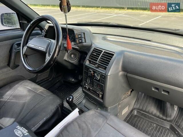 Синий ВАЗ 2110, объемом двигателя 1.6 л и пробегом 364 тыс. км за 1600 $, фото 33 на Automoto.ua