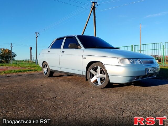Синий ВАЗ 2110, объемом двигателя 1.6 л и пробегом 228 тыс. км за 3500 $, фото 1 на Automoto.ua