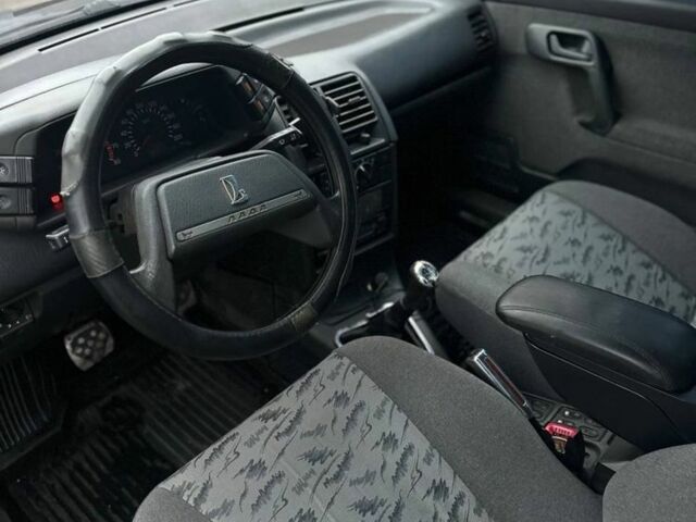 Синий ВАЗ 2110, объемом двигателя 1.6 л и пробегом 101 тыс. км за 1600 $, фото 6 на Automoto.ua