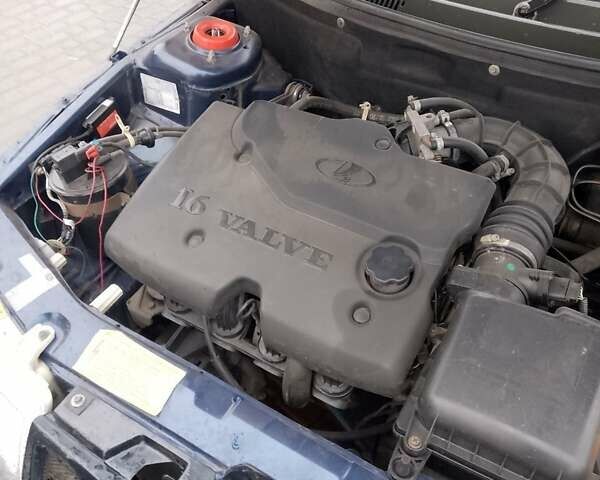 Синий ВАЗ 2110, объемом двигателя 1 л и пробегом 160 тыс. км за 2650 $, фото 3 на Automoto.ua