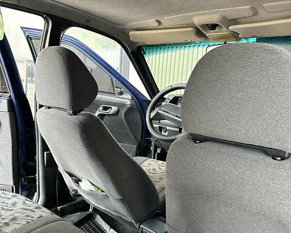 Синій ВАЗ 2110, об'ємом двигуна 1.6 л та пробігом 193 тис. км за 2300 $, фото 10 на Automoto.ua