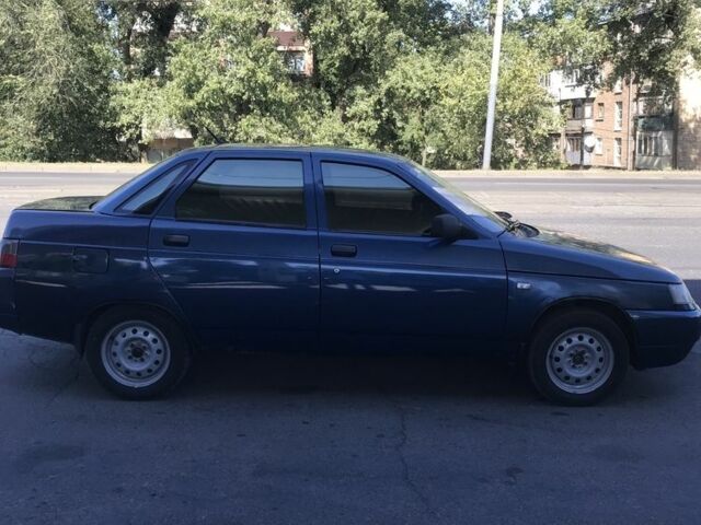 Синий ВАЗ 2110, объемом двигателя 1.6 л и пробегом 285 тыс. км за 1200 $, фото 3 на Automoto.ua