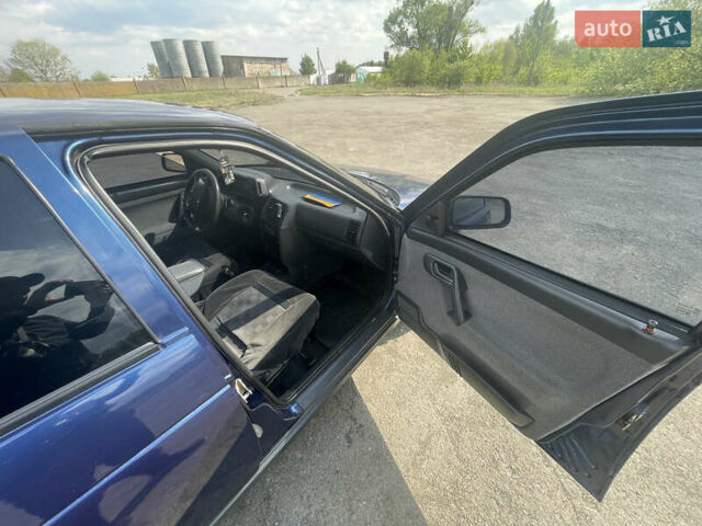 Синий ВАЗ 2110, объемом двигателя 1.6 л и пробегом 171 тыс. км за 2777 $, фото 4 на Automoto.ua