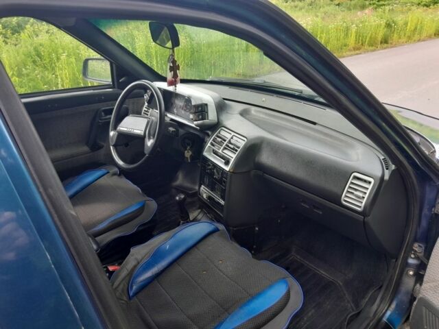 Синій ВАЗ 2110, об'ємом двигуна 1.5 л та пробігом 1 тис. км за 1100 $, фото 3 на Automoto.ua