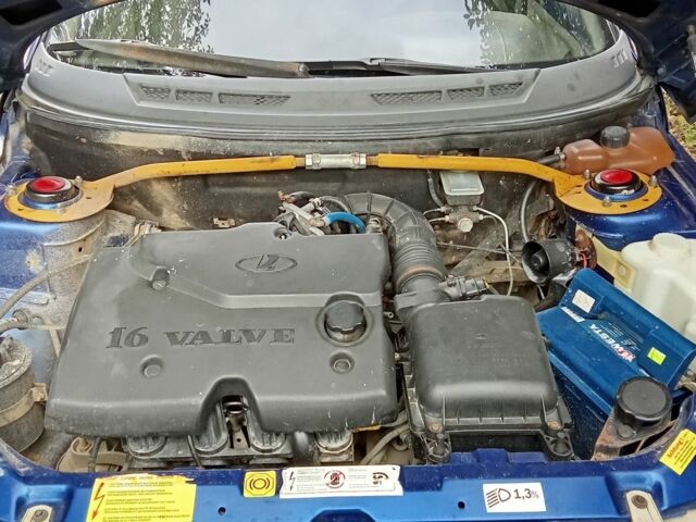 Синий ВАЗ 2110, объемом двигателя 1.6 л и пробегом 280 тыс. км за 1800 $, фото 4 на Automoto.ua