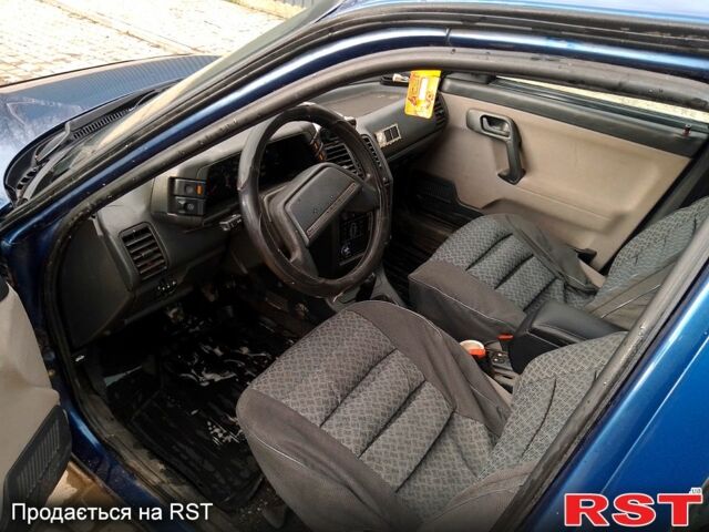 Синий ВАЗ 2110, объемом двигателя 1.6 л и пробегом 230 тыс. км за 1450 $, фото 3 на Automoto.ua