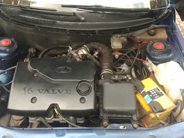 Синий ВАЗ 2110, объемом двигателя 1.6 л и пробегом 200 тыс. км за 1426 $, фото 13 на Automoto.ua