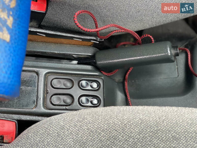 Синий ВАЗ 2110, объемом двигателя 1.6 л и пробегом 327 тыс. км за 1650 $, фото 32 на Automoto.ua