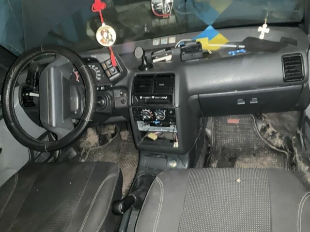 Синий ВАЗ 2110, объемом двигателя 1.6 л и пробегом 57 тыс. км за 550 $, фото 1 на Automoto.ua