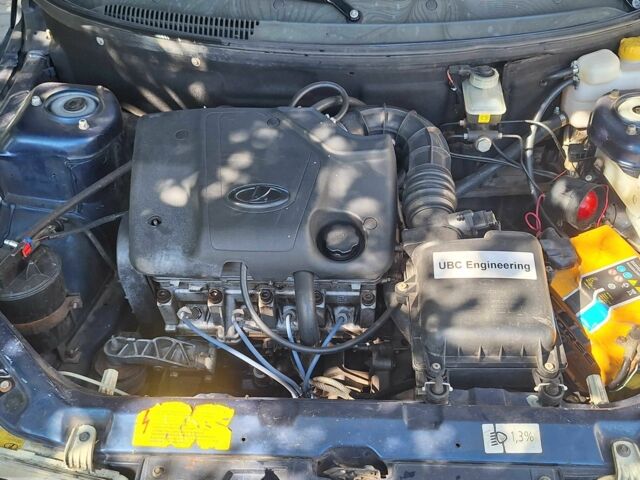 Синий ВАЗ 2110, объемом двигателя 1.6 л и пробегом 230 тыс. км за 2000 $, фото 1 на Automoto.ua