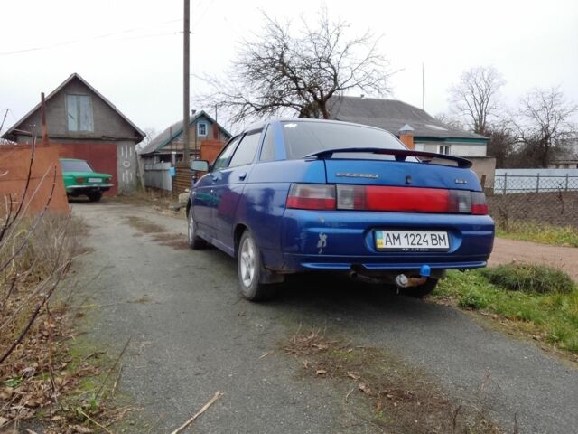 Синій ВАЗ 2110, об'ємом двигуна 1.6 л та пробігом 89 тис. км за 1000 $, фото 2 на Automoto.ua