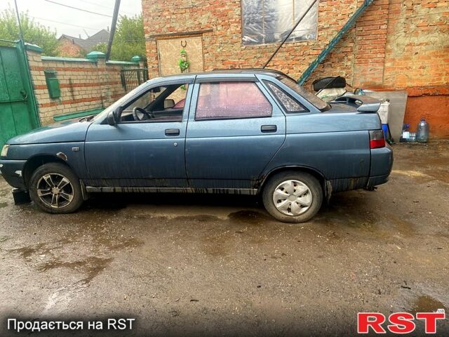 Синий ВАЗ 2110, объемом двигателя 1.5 л и пробегом 400 тыс. км за 700 $, фото 2 на Automoto.ua