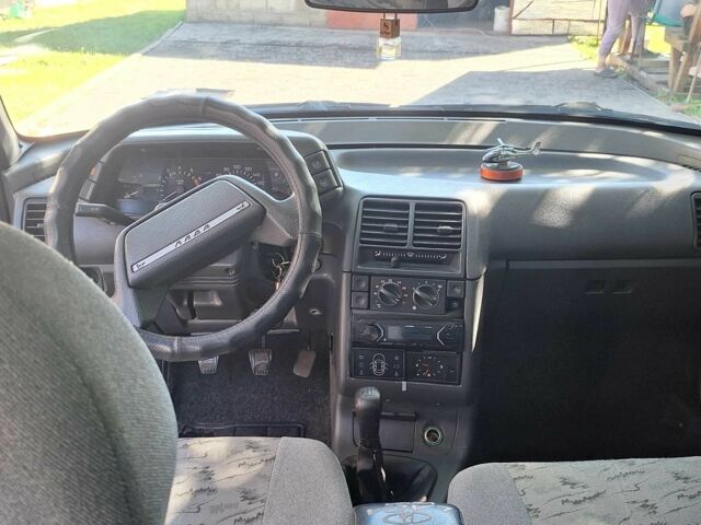 Синий ВАЗ 2110, объемом двигателя 1.6 л и пробегом 230 тыс. км за 2000 $, фото 3 на Automoto.ua