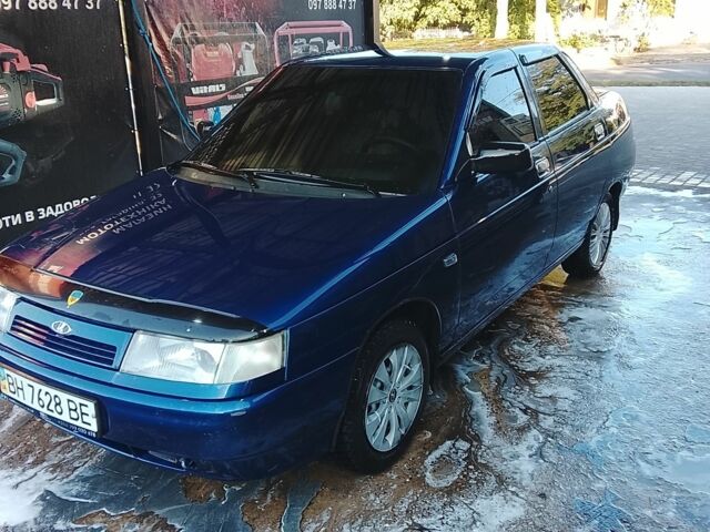 Синий ВАЗ 2110, объемом двигателя 1.6 л и пробегом 200 тыс. км за 2000 $, фото 1 на Automoto.ua