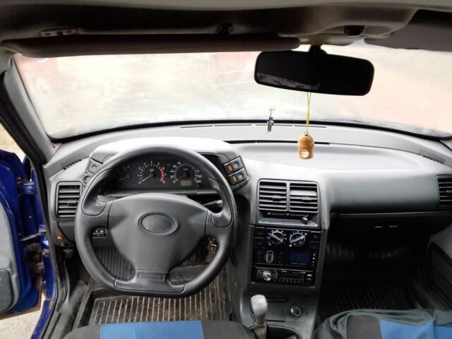 Синій ВАЗ 2110, об'ємом двигуна 1.6 л та пробігом 89 тис. км за 1000 $, фото 4 на Automoto.ua