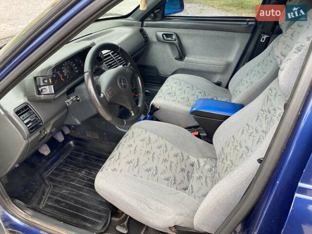 Синий ВАЗ 2110, объемом двигателя 1.6 л и пробегом 327 тыс. км за 1650 $, фото 29 на Automoto.ua