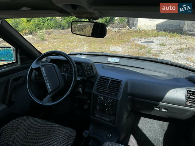 Синий ВАЗ 2110, объемом двигателя 1.6 л и пробегом 128 тыс. км за 2750 $, фото 7 на Automoto.ua
