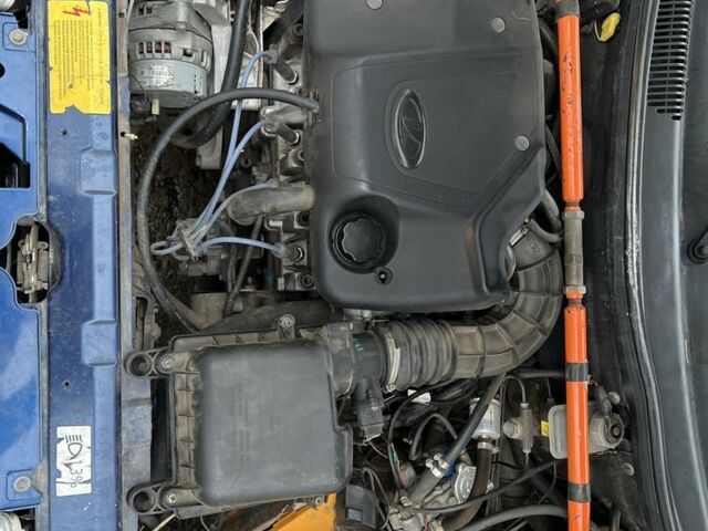 Синий ВАЗ 2110, объемом двигателя 1.6 л и пробегом 285 тыс. км за 1700 $, фото 10 на Automoto.ua