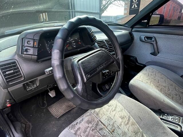 Синий ВАЗ 2110, объемом двигателя 1.6 л и пробегом 0 тыс. км за 1550 $, фото 2 на Automoto.ua