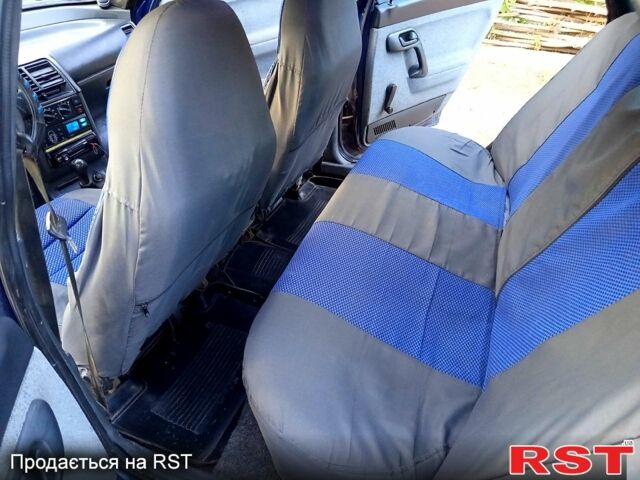 Синий ВАЗ 2110, объемом двигателя 1.6 л и пробегом 214 тыс. км за 2400 $, фото 6 на Automoto.ua