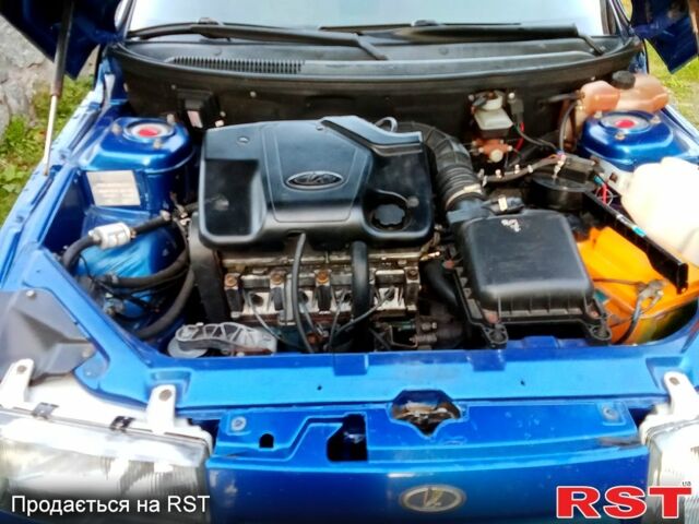 Синий ВАЗ 2110, объемом двигателя 1.6 л и пробегом 165 тыс. км за 2250 $, фото 5 на Automoto.ua