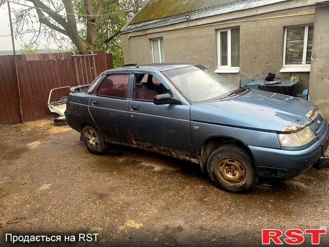 Синий ВАЗ 2110, объемом двигателя 1.5 л и пробегом 400 тыс. км за 700 $, фото 1 на Automoto.ua