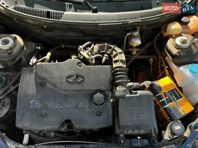 Синий ВАЗ 2110, объемом двигателя 1.6 л и пробегом 128 тыс. км за 2750 $, фото 5 на Automoto.ua