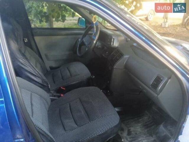 Синій ВАЗ 2110, об'ємом двигуна 1.6 л та пробігом 250 тис. км за 2600 $, фото 3 на Automoto.ua