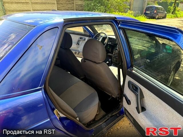 Синий ВАЗ 2110, объемом двигателя 1.6 л и пробегом 174 тыс. км за 1800 $, фото 7 на Automoto.ua