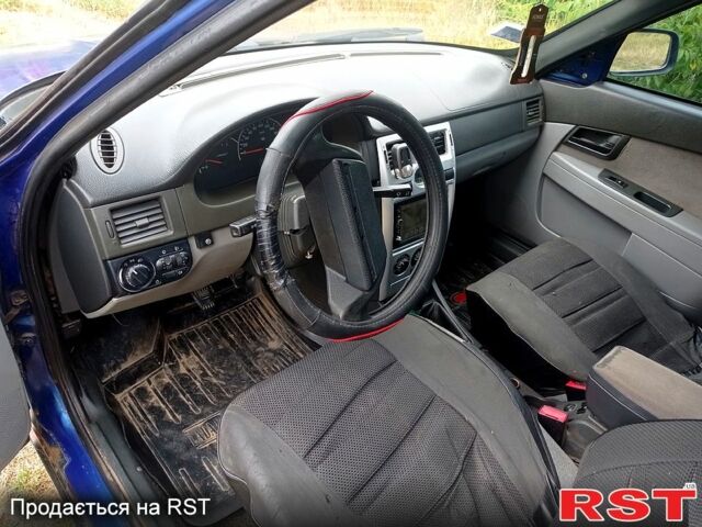 Синій ВАЗ 2110, об'ємом двигуна 1.6 л та пробігом 250 тис. км за 1600 $, фото 9 на Automoto.ua