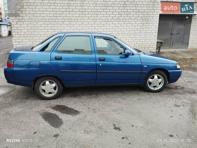 Синий ВАЗ 2110, объемом двигателя 1.6 л и пробегом 197 тыс. км за 2500 $, фото 1 на Automoto.ua