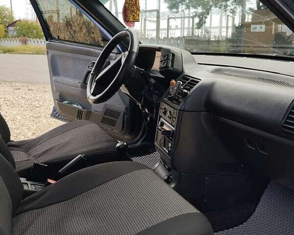 Синий ВАЗ 2110, объемом двигателя 1.6 л и пробегом 117 тыс. км за 2000 $, фото 13 на Automoto.ua