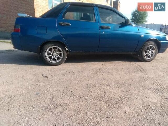 Синий ВАЗ 2110, объемом двигателя 1.6 л и пробегом 260 тыс. км за 2200 $, фото 2 на Automoto.ua