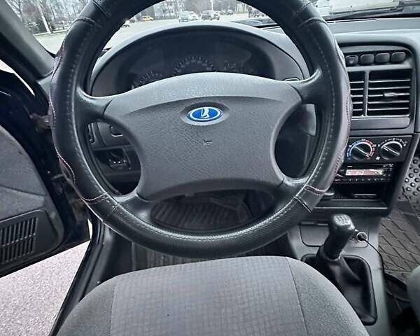 Синий ВАЗ 2110, объемом двигателя 1.6 л и пробегом 119 тыс. км за 2850 $, фото 9 на Automoto.ua