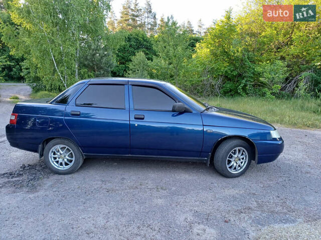 Синий ВАЗ 2110, объемом двигателя 1.6 л и пробегом 80 тыс. км за 3350 $, фото 4 на Automoto.ua