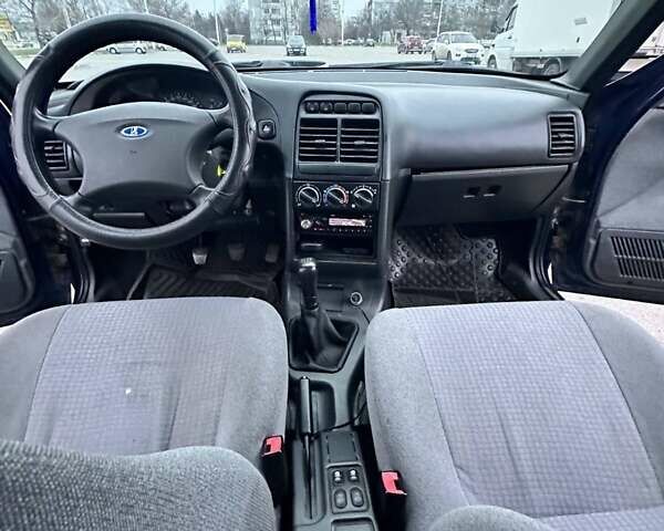 Синий ВАЗ 2110, объемом двигателя 1.6 л и пробегом 119 тыс. км за 2850 $, фото 6 на Automoto.ua