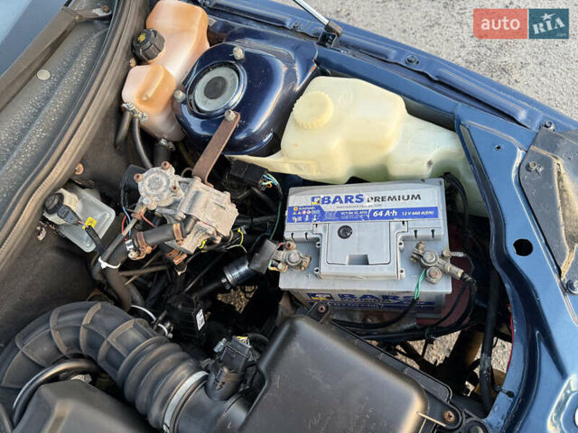 Синій ВАЗ 2110, об'ємом двигуна 1.6 л та пробігом 180 тис. км за 2000 $, фото 8 на Automoto.ua