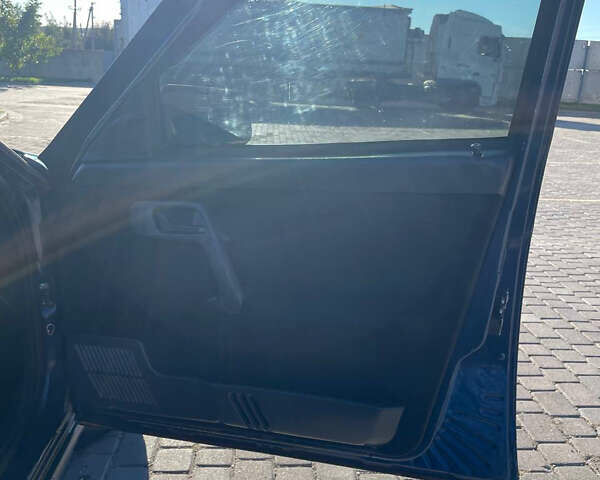 Синій ВАЗ 2110, об'ємом двигуна 1.6 л та пробігом 255 тис. км за 1750 $, фото 13 на Automoto.ua