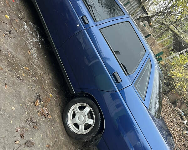 Синий ВАЗ 2110, объемом двигателя 1.6 л и пробегом 254 тыс. км за 2200 $, фото 7 на Automoto.ua