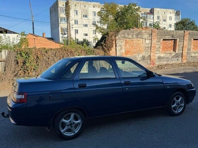 Синій ВАЗ 2110, об'ємом двигуна 1.6 л та пробігом 180 тис. км за 2550 $, фото 4 на Automoto.ua