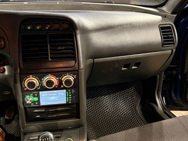 Синий ВАЗ 2110, объемом двигателя 1.6 л и пробегом 200 тыс. км за 2400 $, фото 6 на Automoto.ua